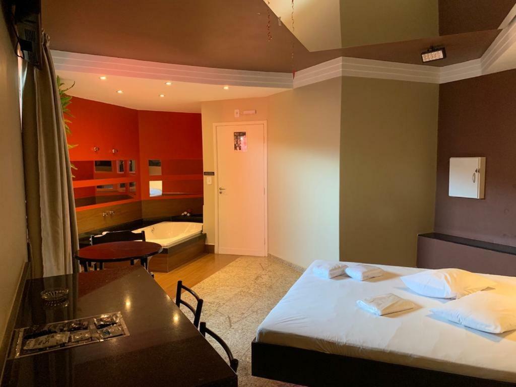 Ibiza Golden Motel フランサ エクステリア 写真