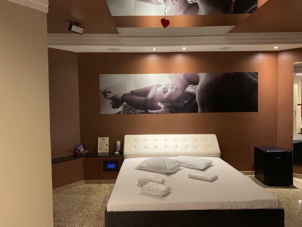 Ibiza Golden Motel フランサ エクステリア 写真